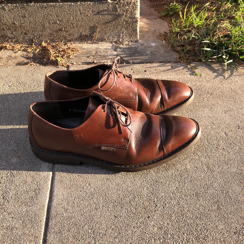 Mephisto Goodyear welt air-relax. Size 9 - Picture 2 of 7